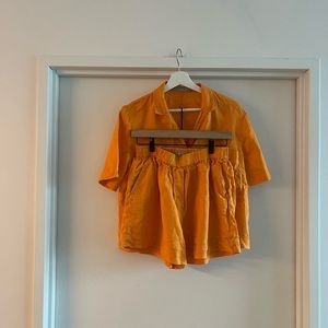 Everlane Orange Linen two piece shirt and shorts in Small